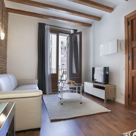 Tendency Apartments - Sagrada Familia Barcellona Esterno foto