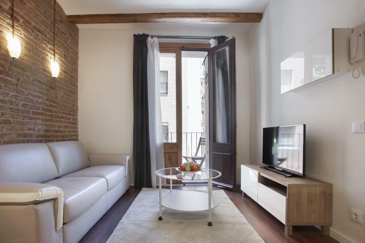Tendency Apartments - Sagrada Familia Barcellona Esterno foto