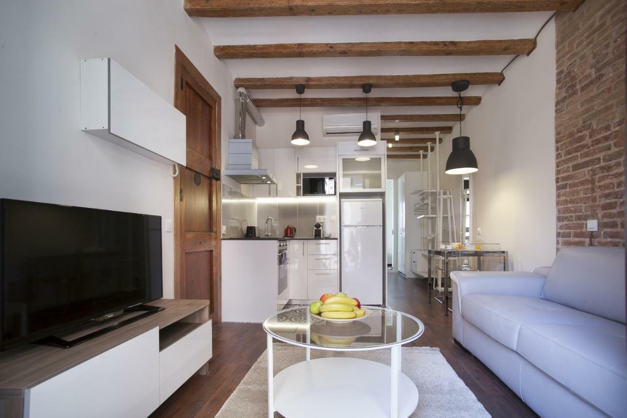 Tendency Apartments - Sagrada Familia Barcellona Esterno foto