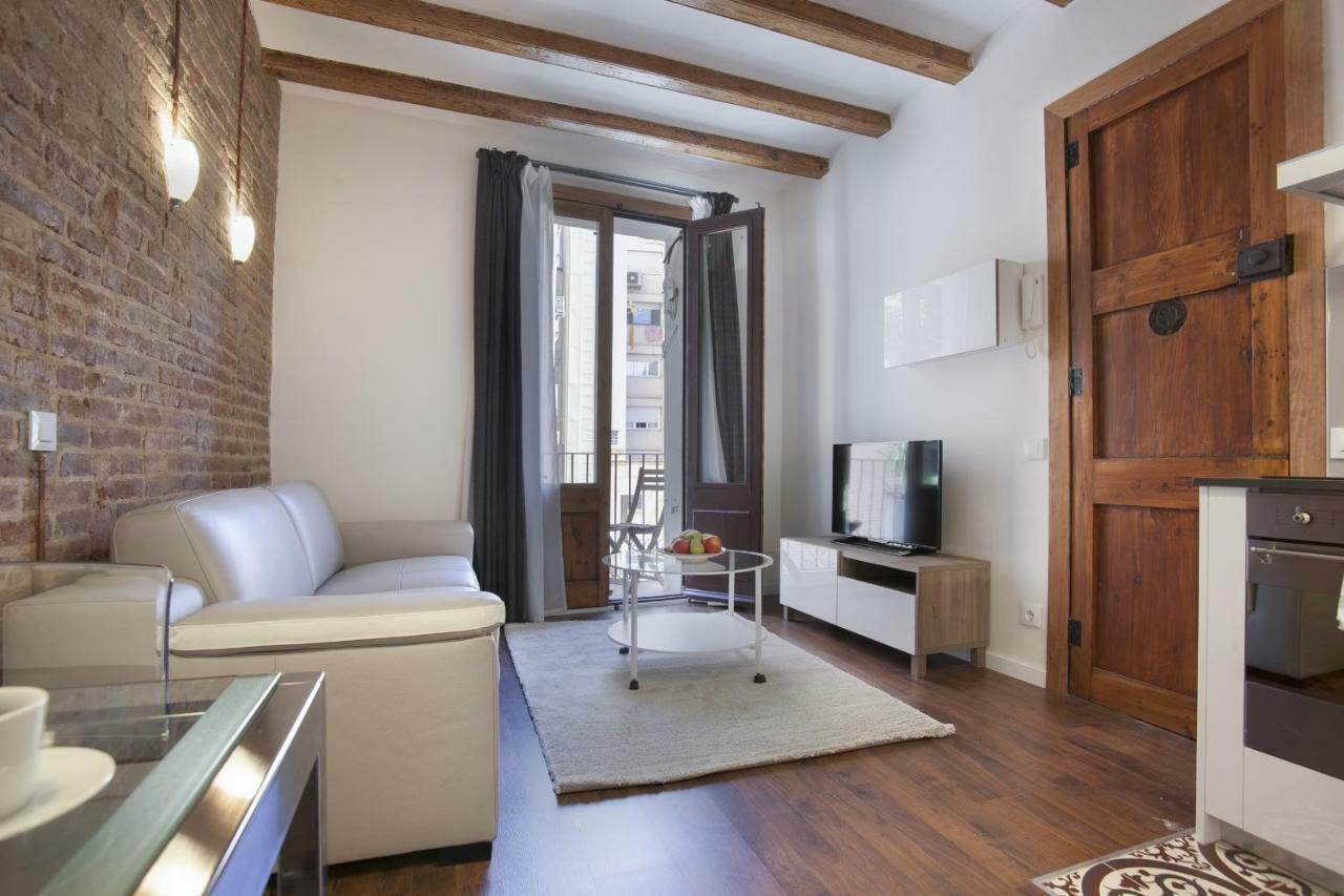 Tendency Apartments - Sagrada Familia Barcellona Esterno foto